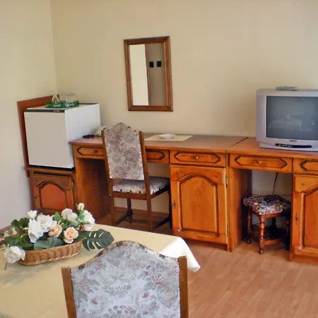 ケンタール ホテル 3*