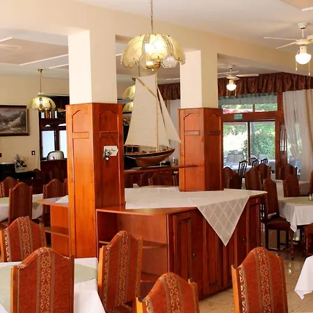 Hotel Kentaur Siófok