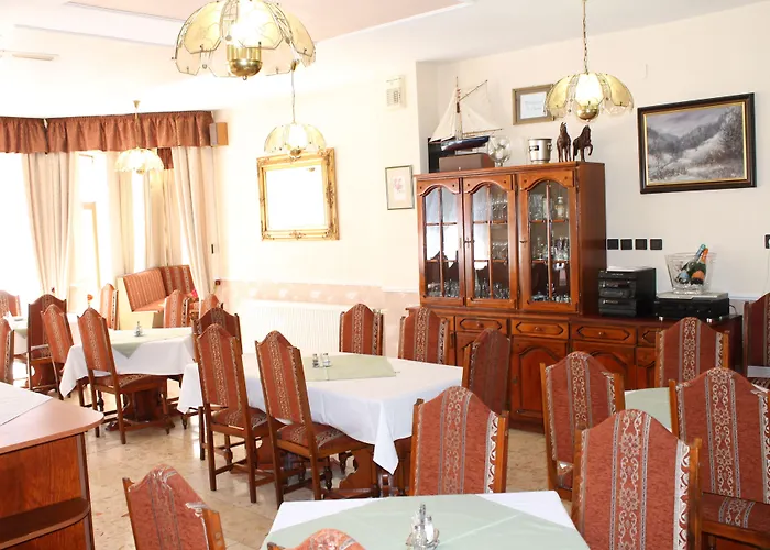 Kentaur 3* שיופוק