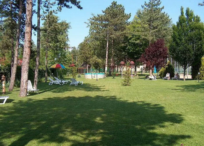 Kentaur מלון שיופוק